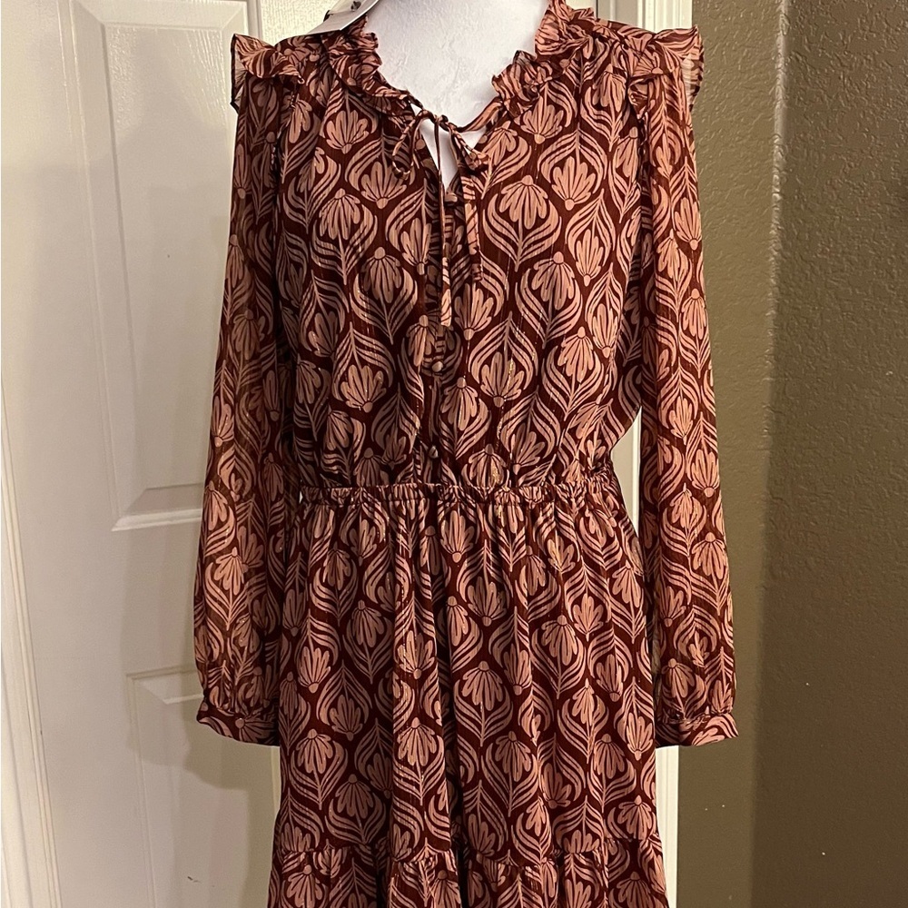 Elegant Brown Patterned Dress - Picture 2 of 2
